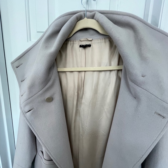 Sisley Jacket - Picture 2 of 15